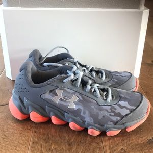 under armour tennis shoes